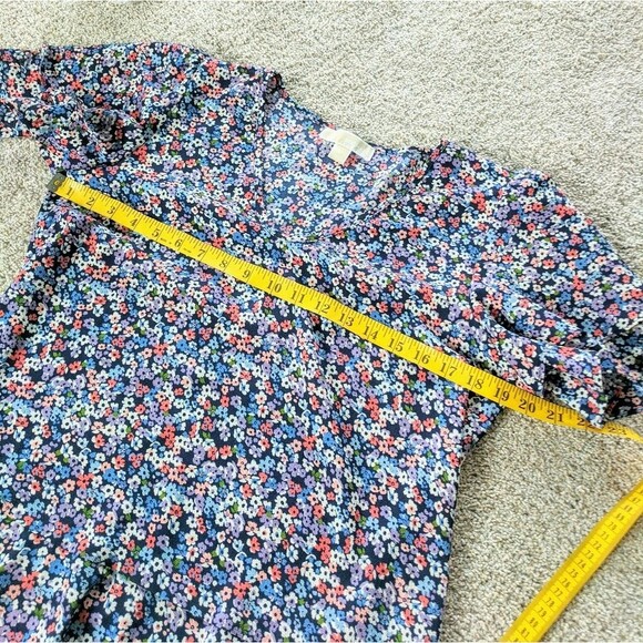 ⭐Floral Michael Kors Flounce Sleeve Top Medium ⭐ - Picture 7 of 7